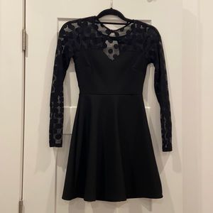 Black long sleeve dress